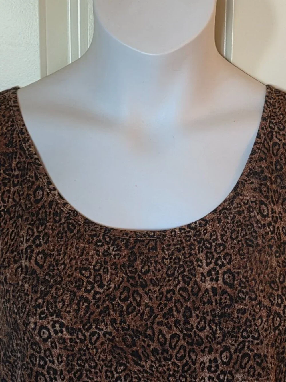 Catherines Tank Shell Animal Print  Size 3x 26/28 NWT - Picture 2 of 2